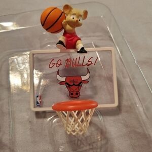 Hallmark 1998 NBA Collection Ornament